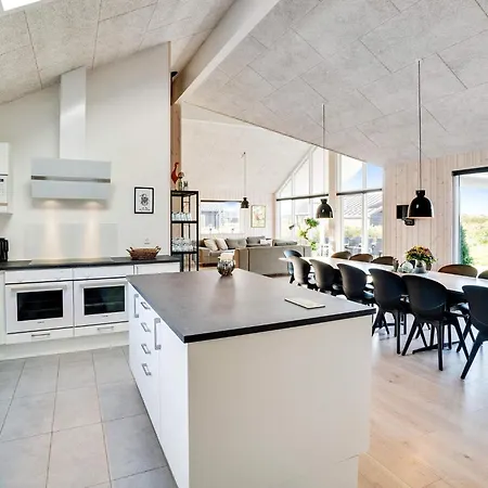 Vakantiehuis 18 Person In