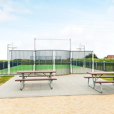 18 Person In Ringkøbing