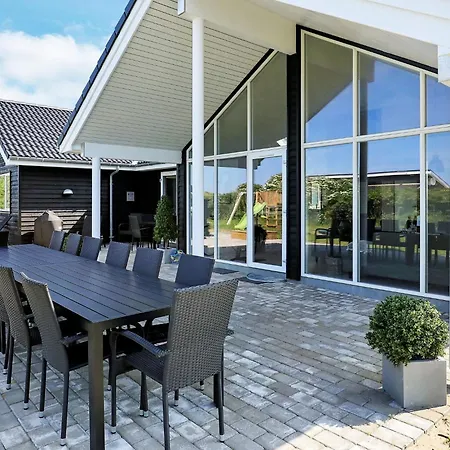 Vakantiehuis 18 Person In